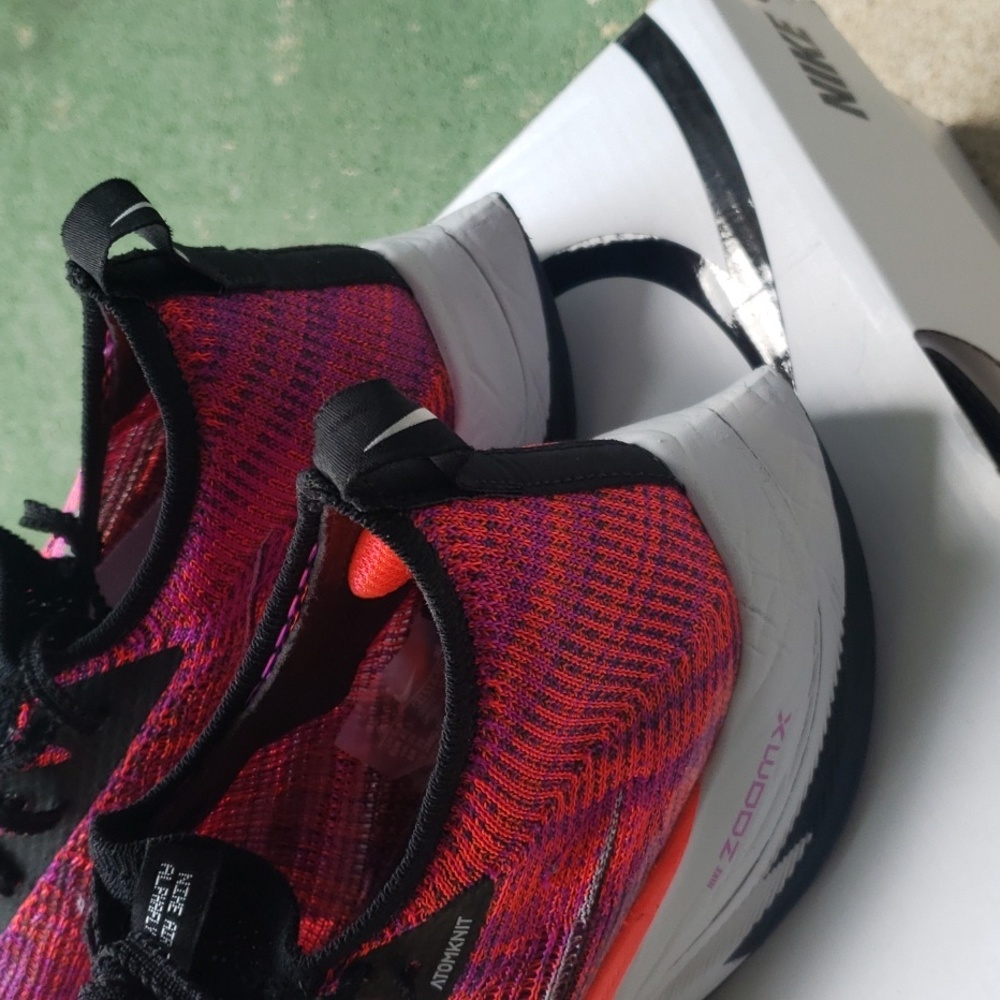 Brand new Nike "Air Zoom Alphafly Next" running shoes - Picture 4 of 13